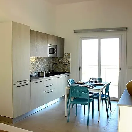 197 Pozzo San Nicola 3*