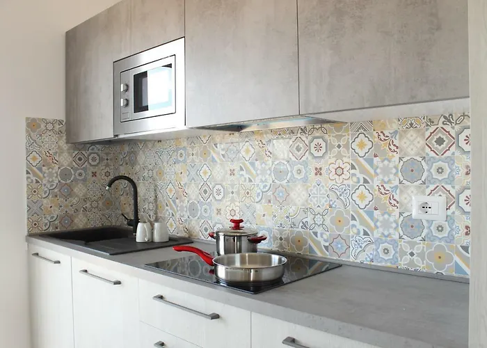 197 Pozzo San Nicola Aparthotel 4*