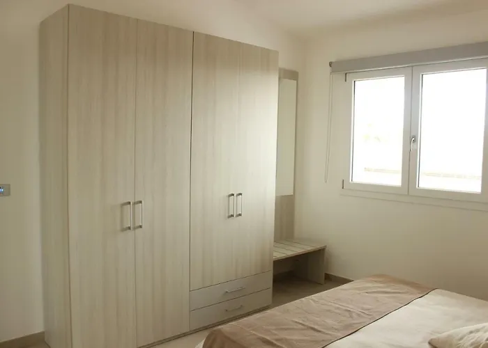 197 Pozzo San Nicola 4*