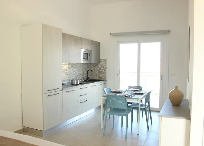 197 Pozzo San Nicola Aparthotel 4*